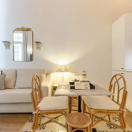 Palacio Vegafuente By Caleta Homes Appartamento
