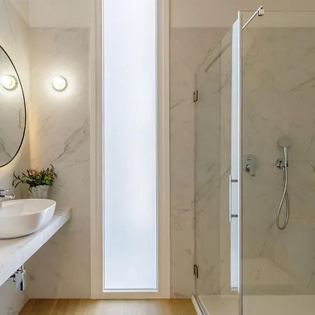 Appartamento Palacio Vegafuente By Caleta Homes