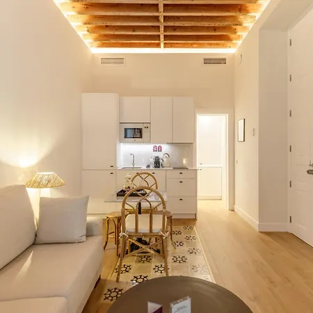 Appartamento Palacio Vegafuente By Caleta Homes *