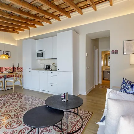 Palacio Vegafuente By Caleta Homes Appartamento