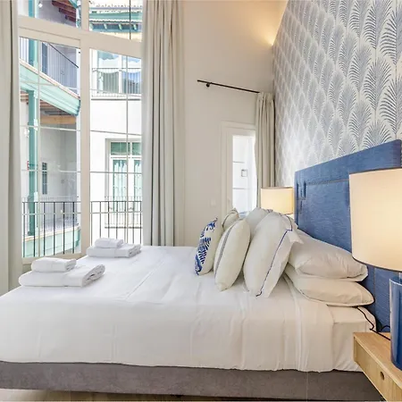 Palacio Vegafuente By Caleta Homes Appartamento