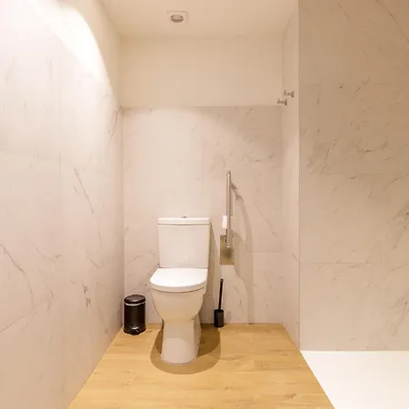 Palacio Vegafuente By Caleta Homes Appartamento