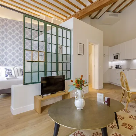 Palacio Vegafuente By Caleta Homes Apartment